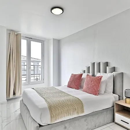 Apartment Lumineux En Banlieue Parisienne - Iii